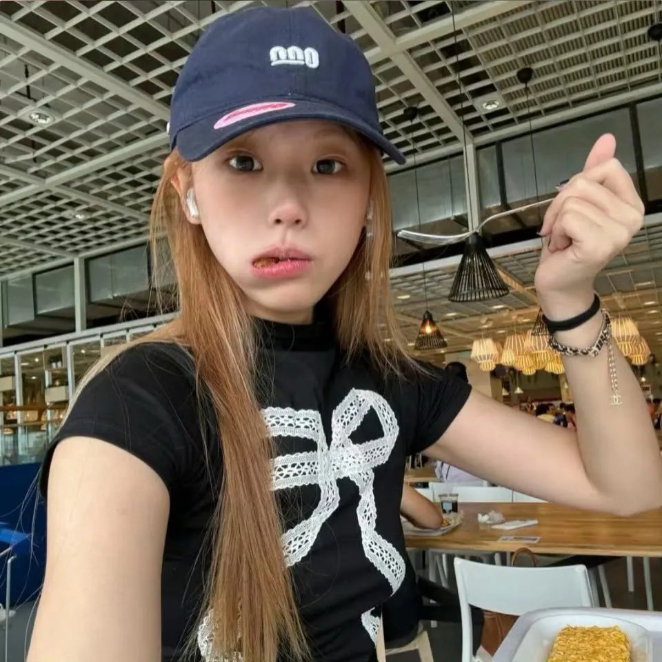 所有的猫都是灰色